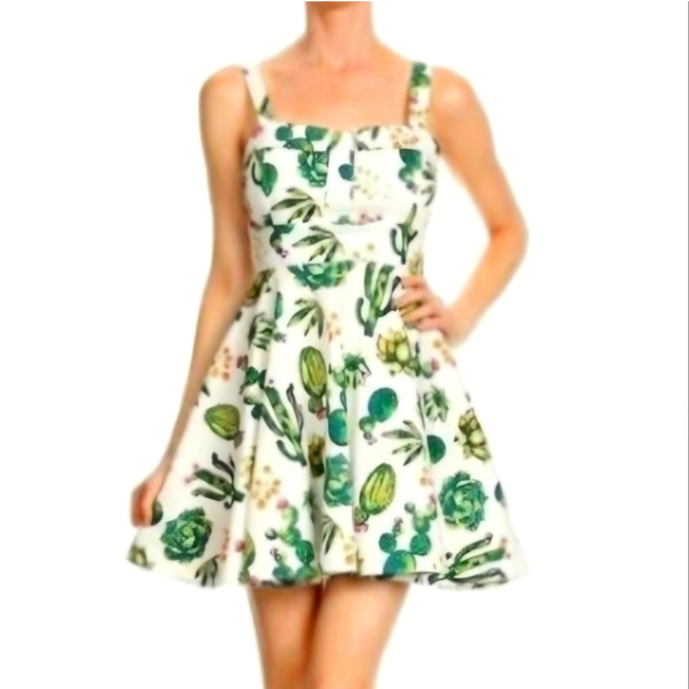 Modcloth White and Green Sundress Sleeveless Fit and Flare